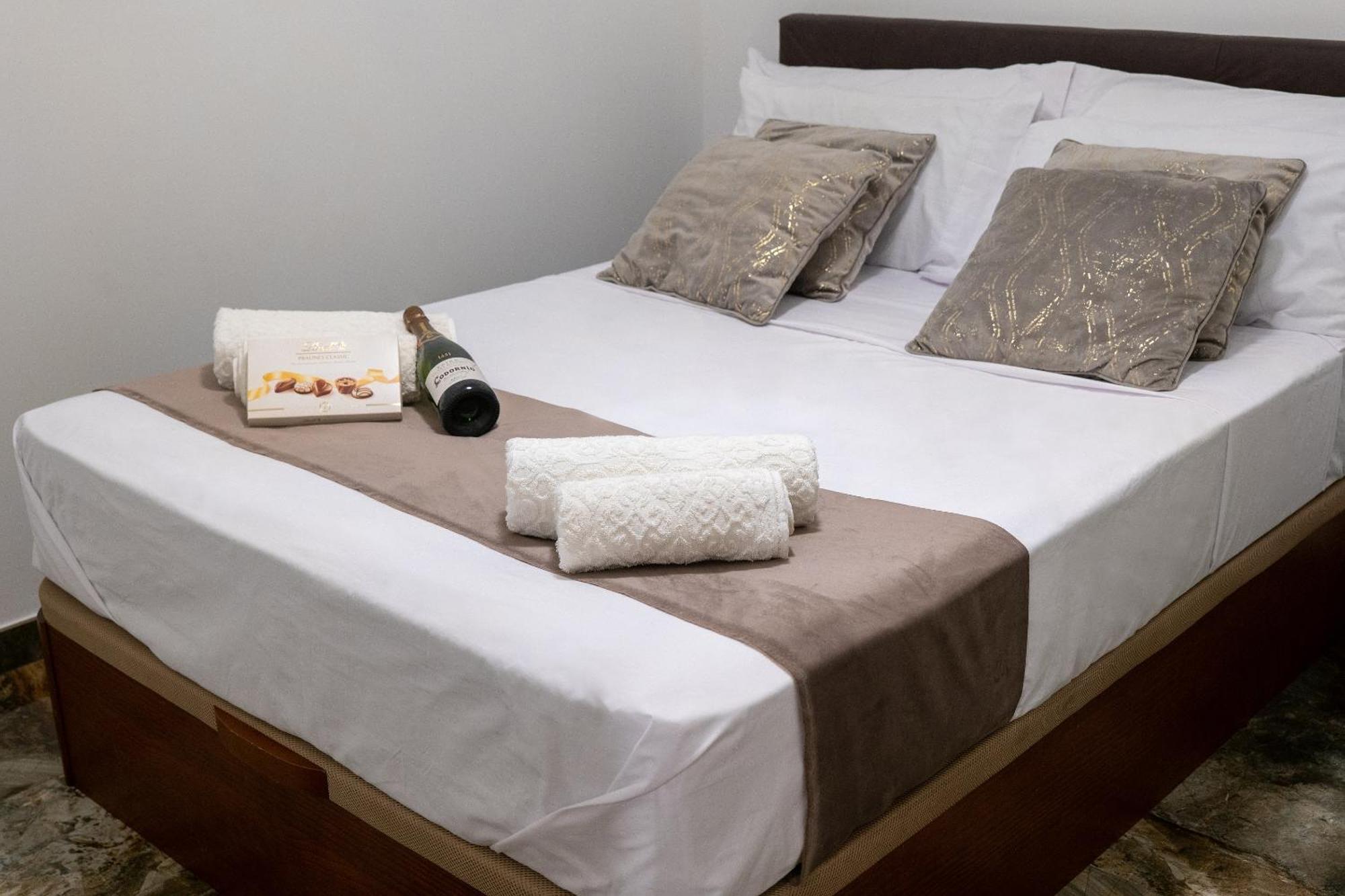 Apartamento Turistico Lux Center Valencia Exterior foto